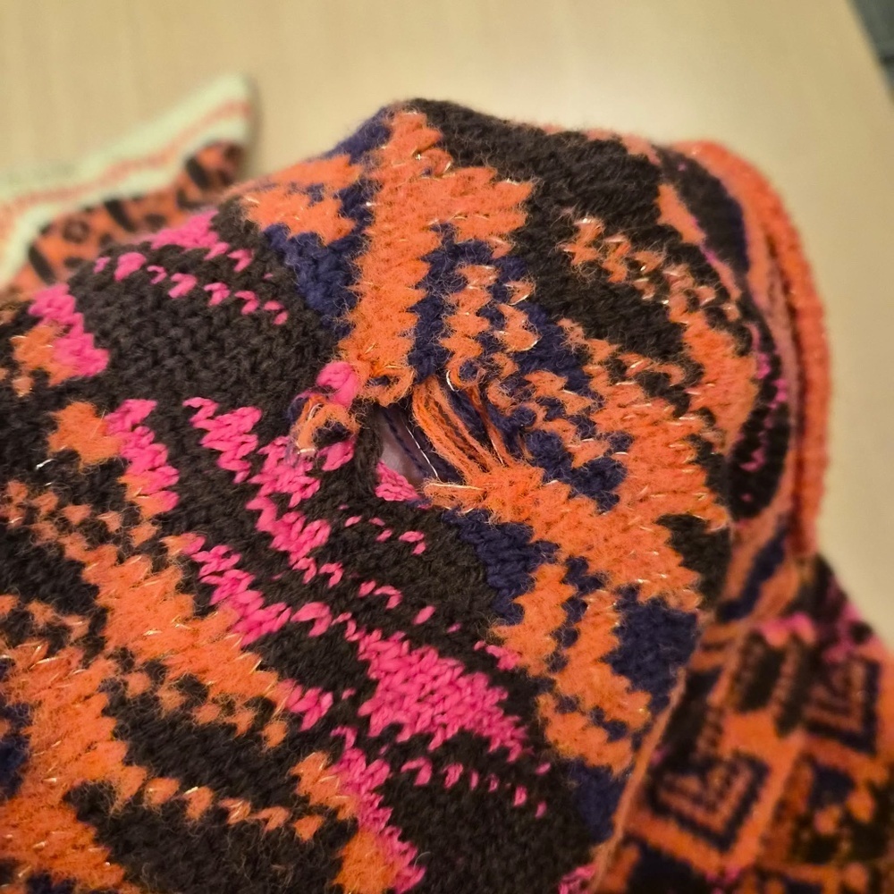 Free People Cabbie Fairisle Geometric Boho Euro Scandi Girl Hippie Hooded Scarf - Picture 7 of 9